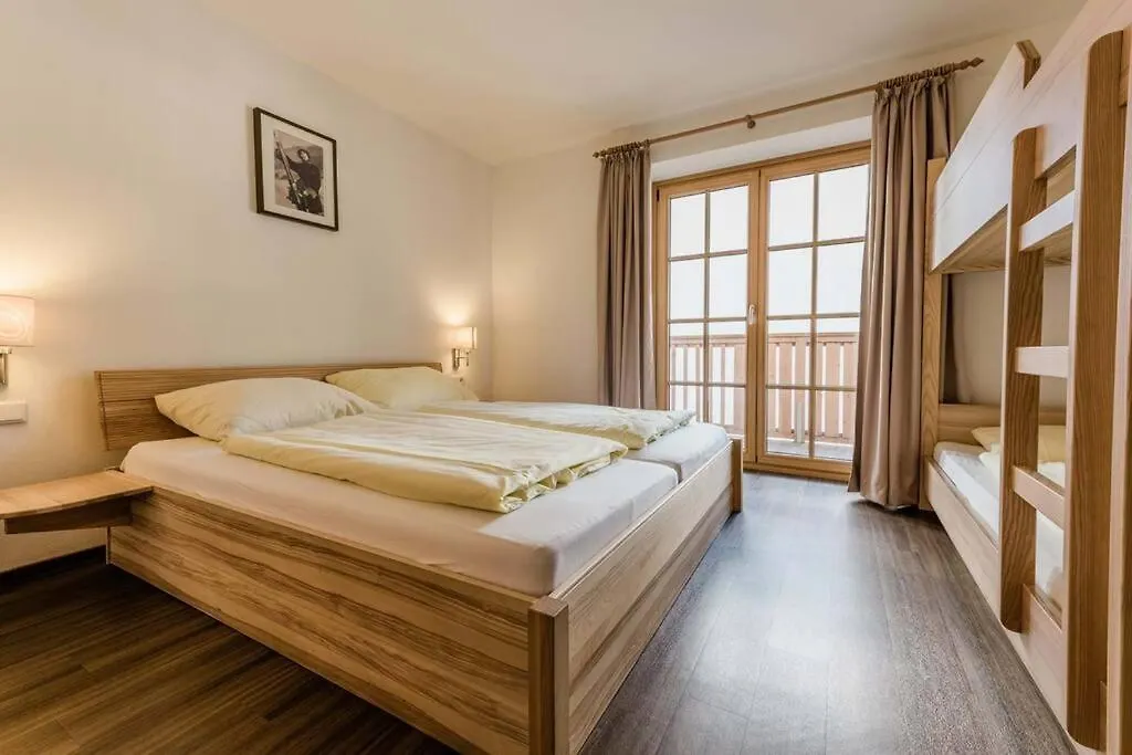 Ski In Ski Out Saalbach Zentrum Apartment